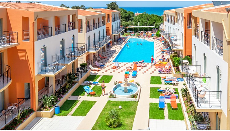 Sunrise Village, Крит